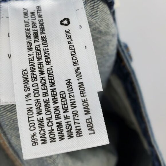 Universal Thread Vintage Midi Women's Raw Hem Denim Jean Shorts Size 2/26 - Picture 6 of 6